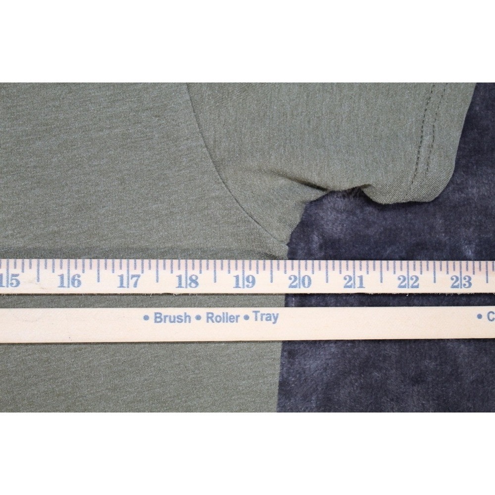 KUIU T-Shirt Mens Medium Green Short Sleeve Ultralight Hunting Camo Graphic USA - Picture 6 of 9